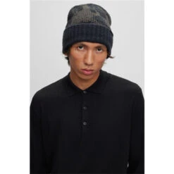 Hugo San Pepe-M 10243201 01 12 Hugo San Pepe-M 10243201 01 -FRASERS Shop 31188703 l a4