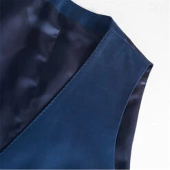 Shark Waistcoat -FRASERS Shop 56077918 l a5