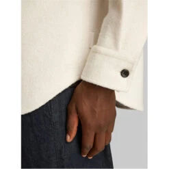 Calvin Klein BOUCLE HEAVYWEIGHT OVERSHIRT -FRASERS Shop 61527201 l a3