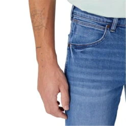 Wrangler Larston Jeans -FRASERS Shop 62680318 l a4