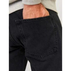 Ryan 637 Straight Jeans -FRASERS Shop 64404803 l a4